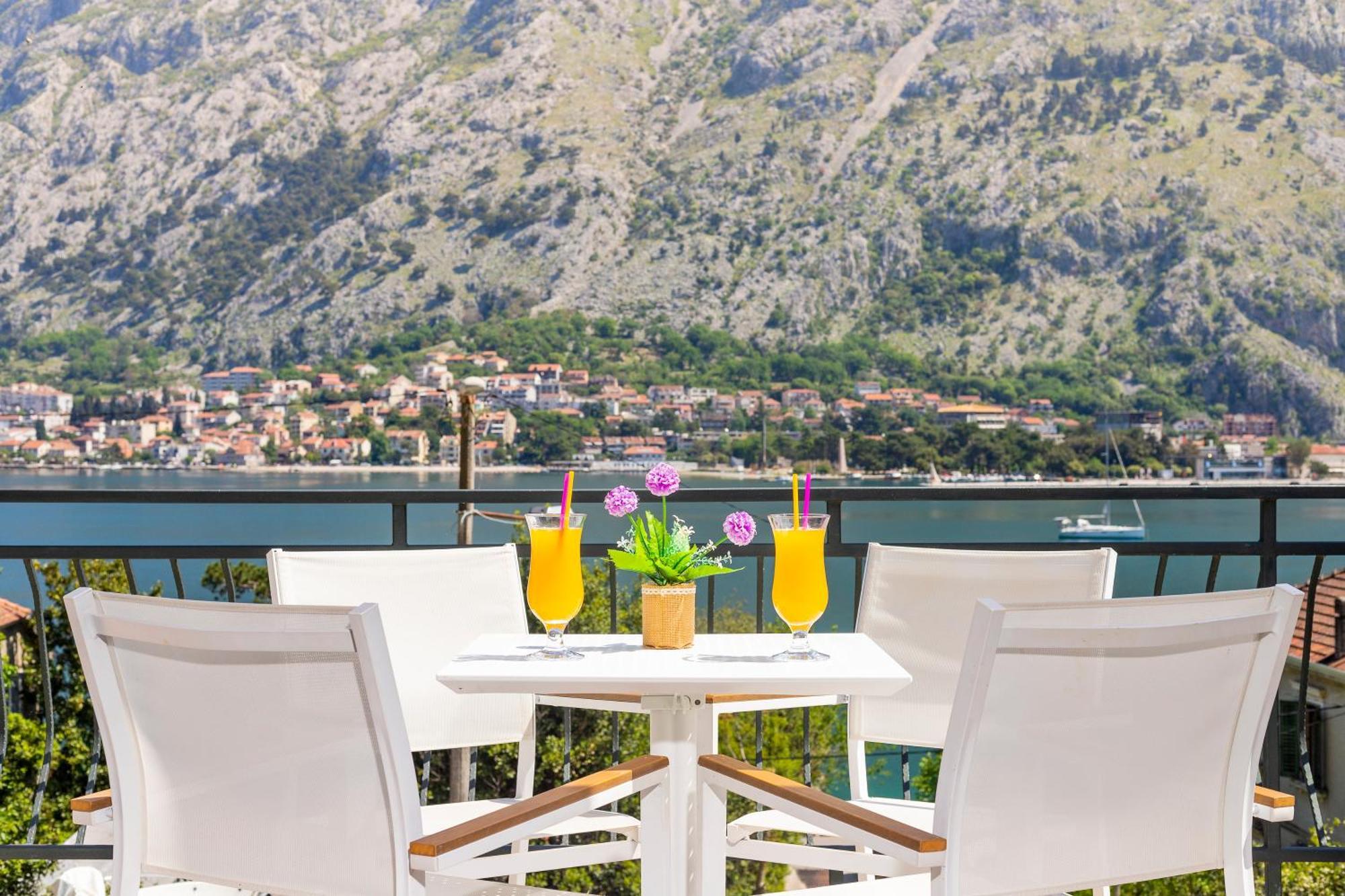 Apartments Doncic Kotor Phòng bức ảnh
