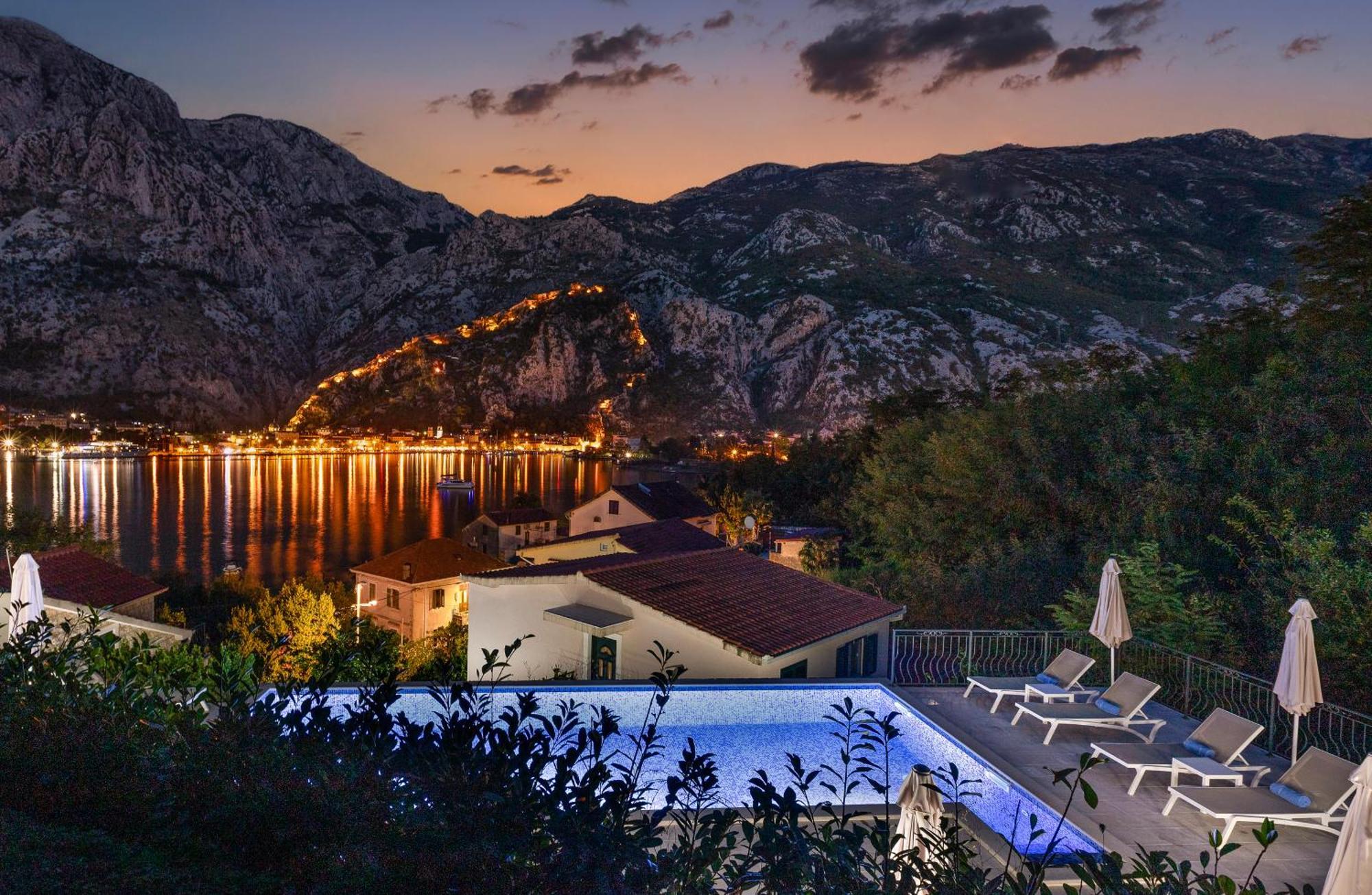 Apartments Doncic Kotor Ngoại thất bức ảnh