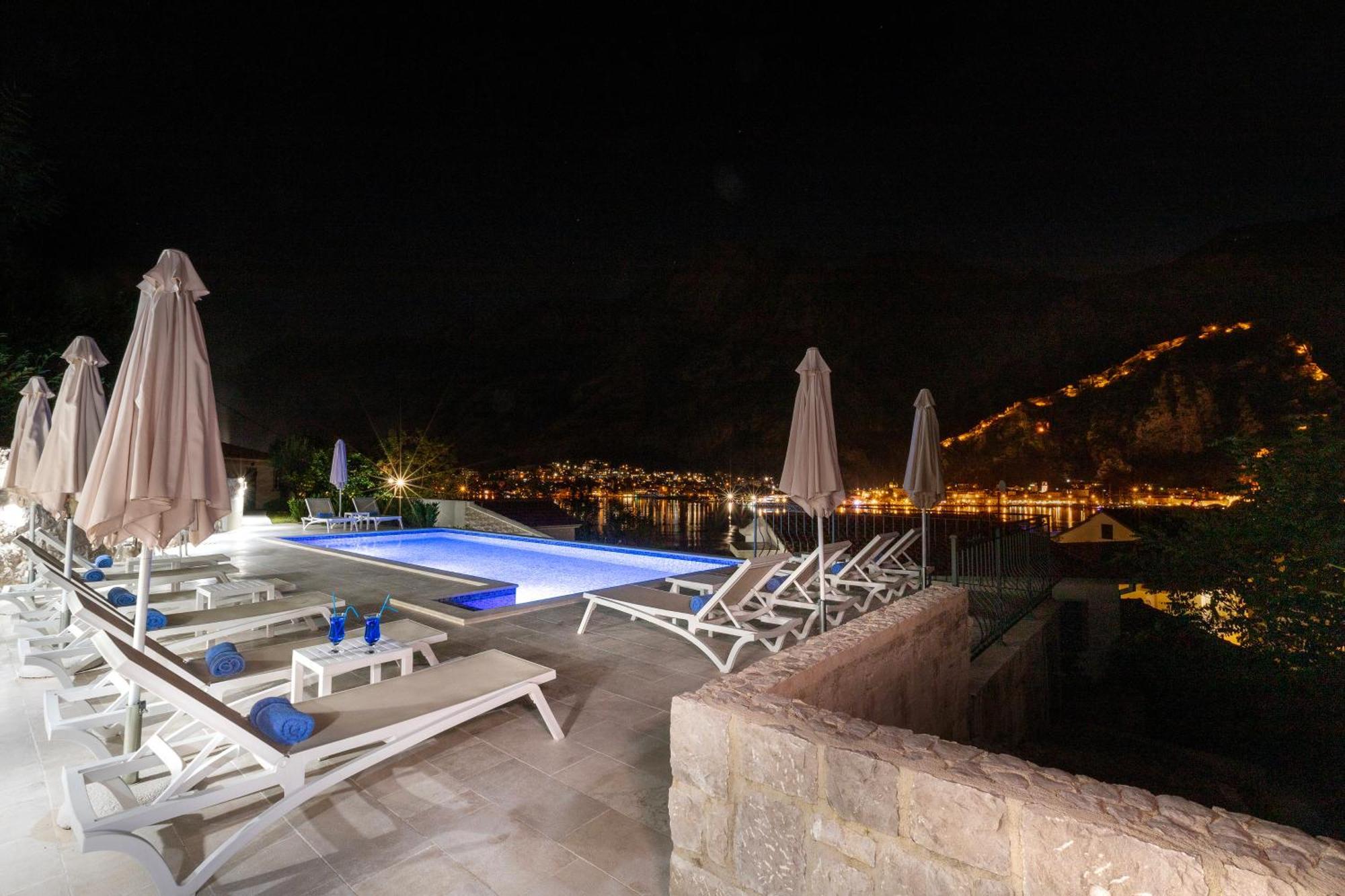 Apartments Doncic Kotor Ngoại thất bức ảnh