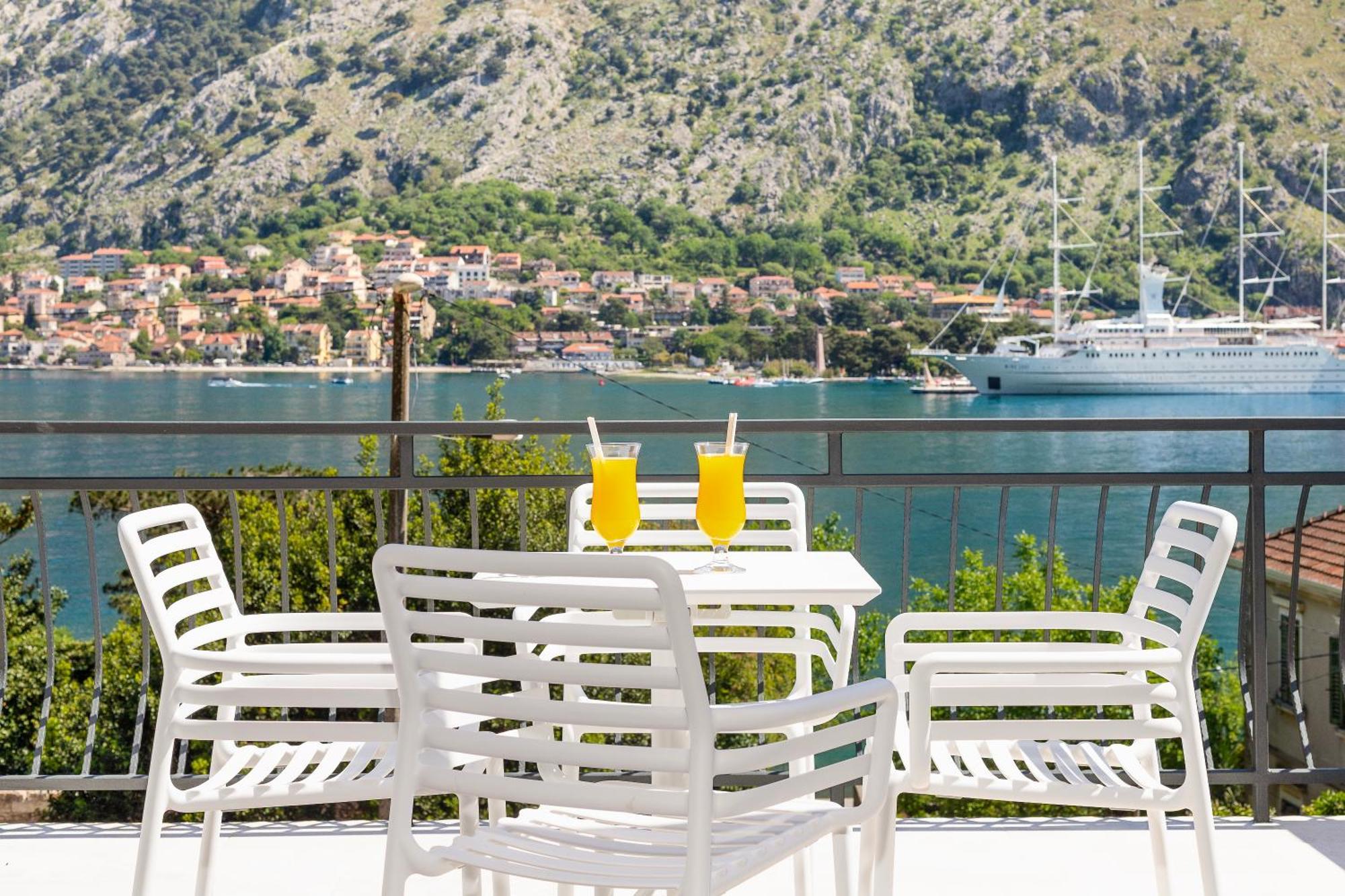 Apartments Doncic Kotor Ngoại thất bức ảnh