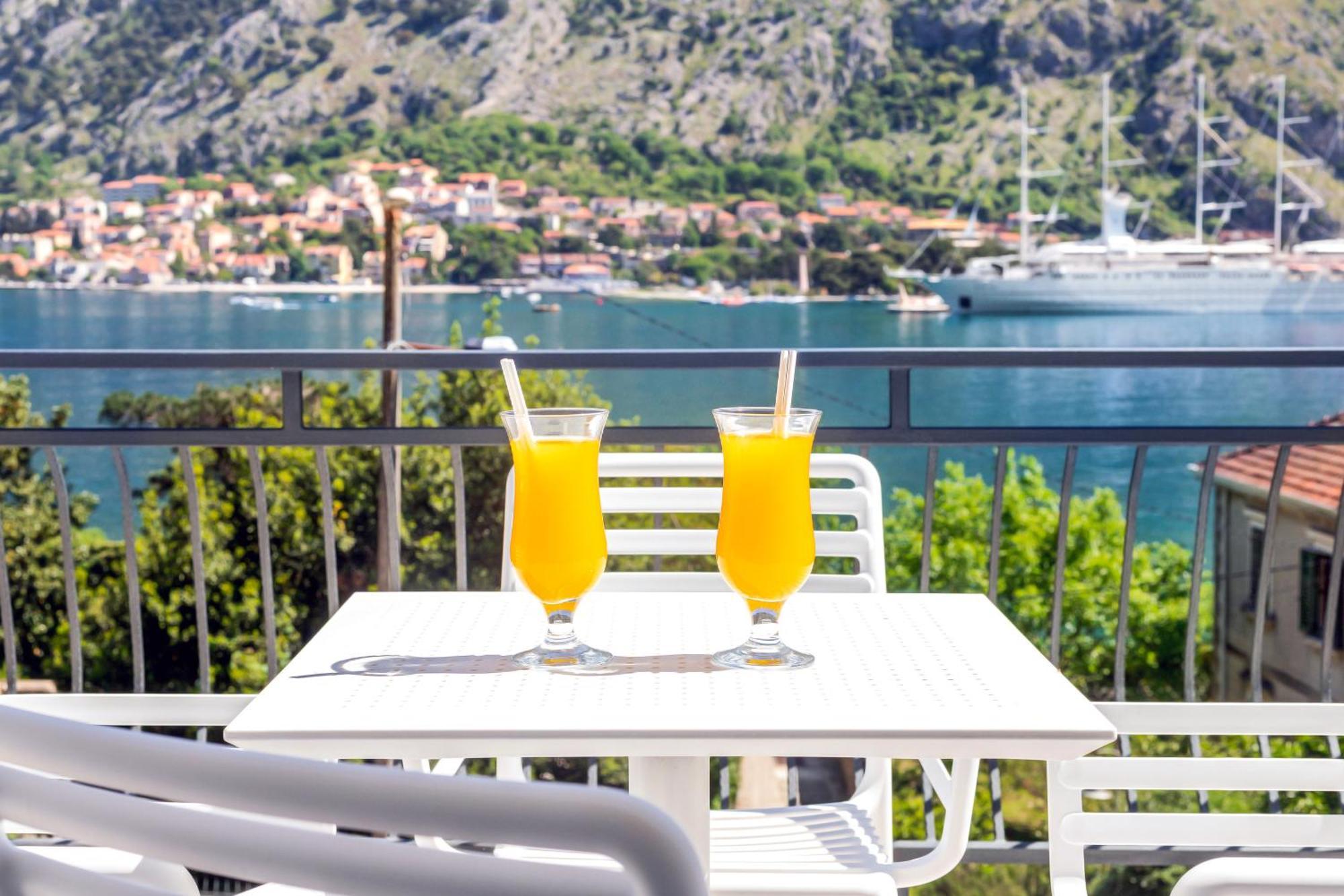 Apartments Doncic Kotor Ngoại thất bức ảnh