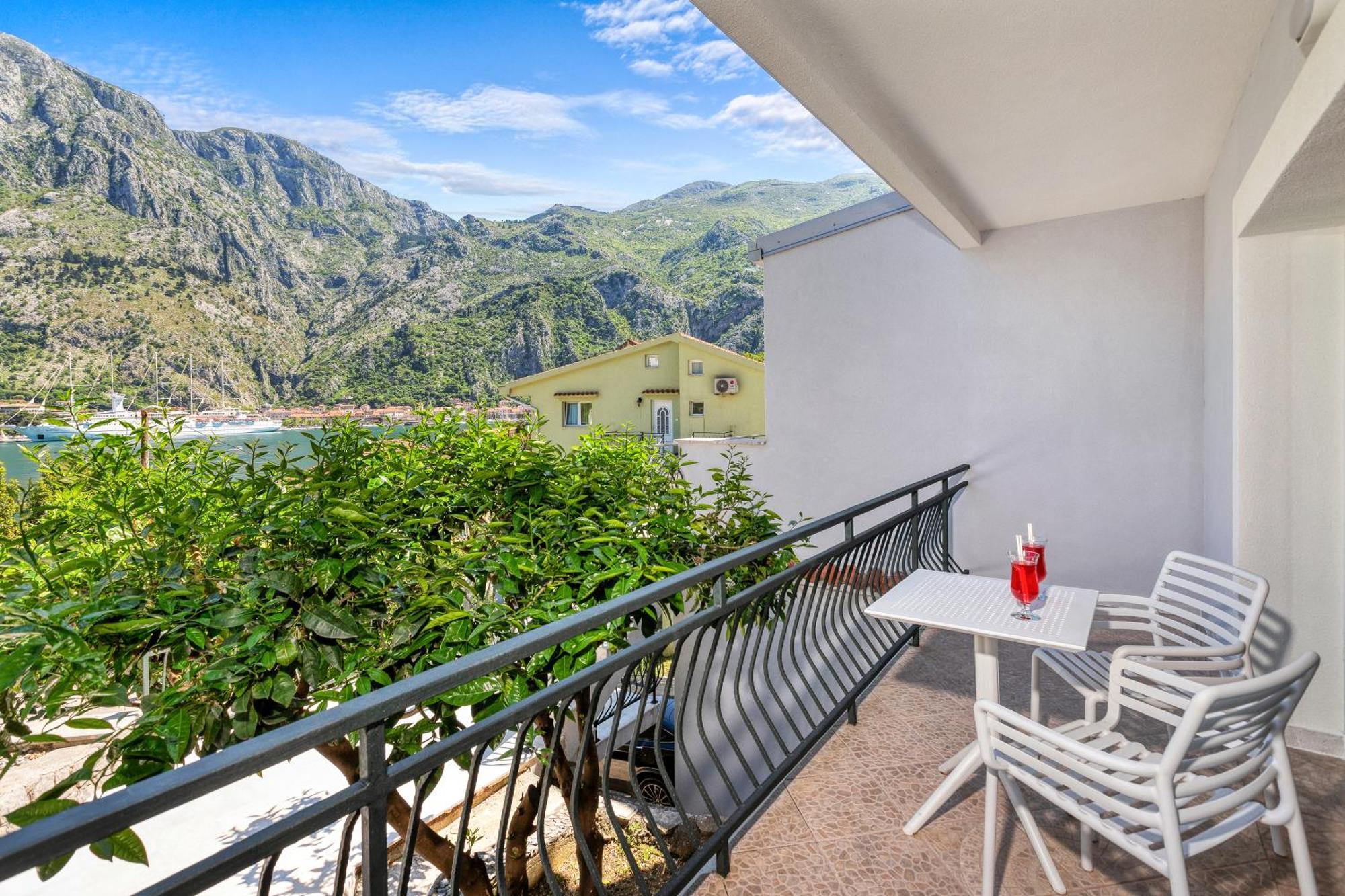 Apartments Doncic Kotor Ngoại thất bức ảnh