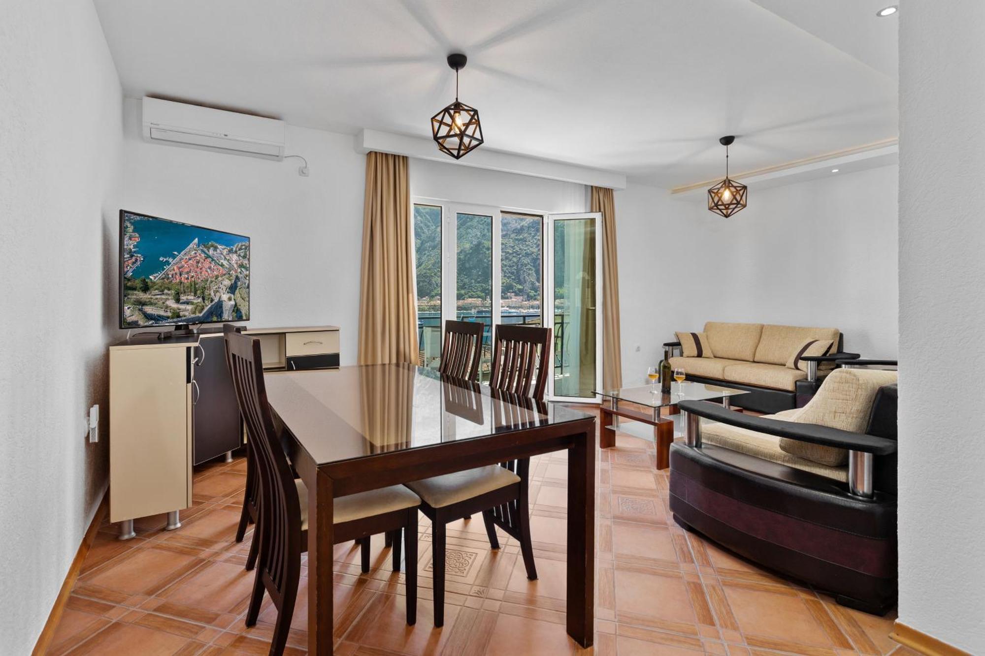 Apartments Doncic Kotor Ngoại thất bức ảnh