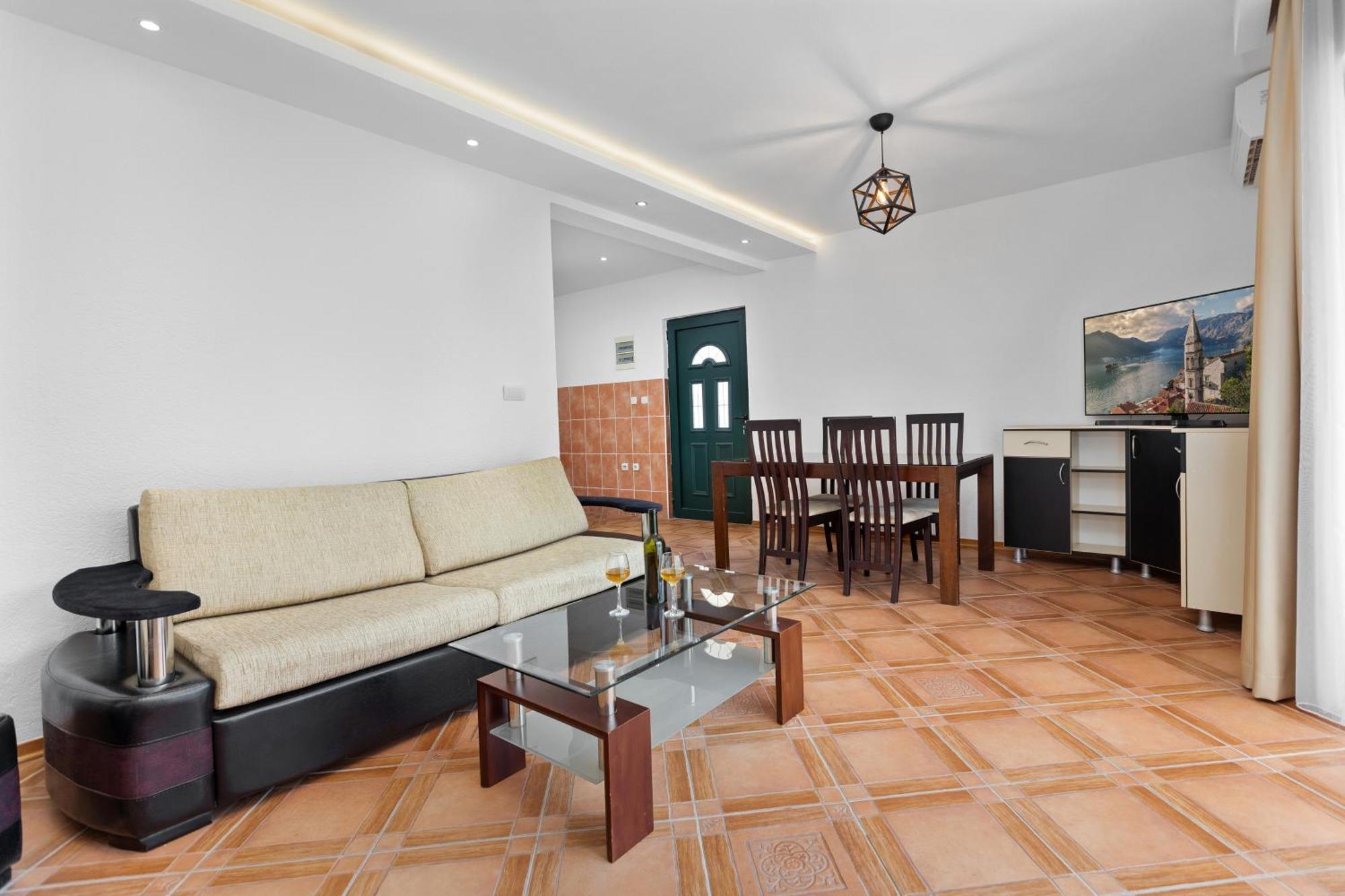 Apartments Doncic Kotor Ngoại thất bức ảnh
